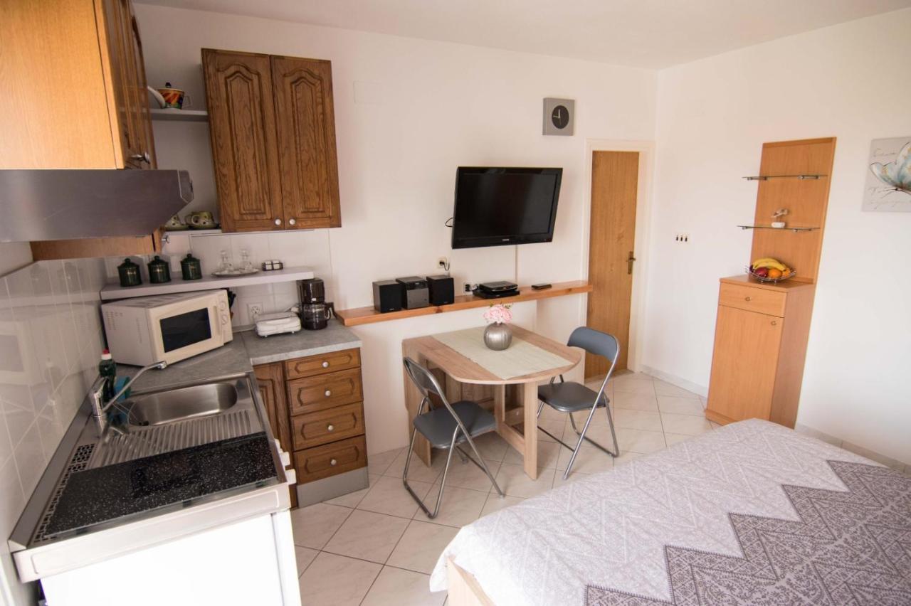 Studio Mali Raj Супетар Экстерьер фото